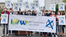 Demonstration für Menschlichkeit und Vielfalt
